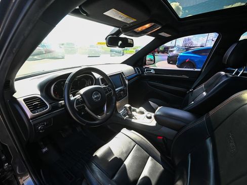 Used 2016 Jeep Grand Cherokee Limited 75th Anniversary image 18