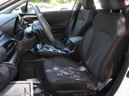 Certified 2025 Subaru Impreza 2.0i Sport AWD/4WD image 14