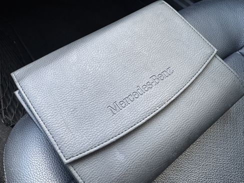 Used 2013 Mercedes-Benz E 350 4MATIC Sedan image 18