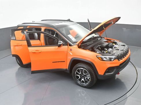 New 2026 Jeep Compass Trailhawk image 67