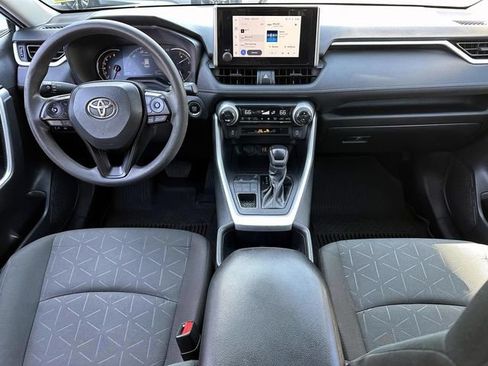 Used 2023 Toyota RAV4 XLE AWD/4WD image 13