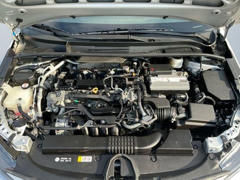 Used 2021 Toyota Corolla SE image 18