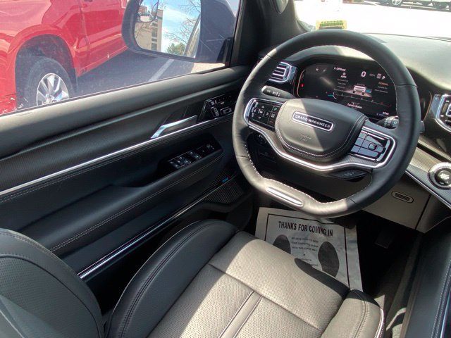 New 2024 Jeep Grand Wagoneer Series II Obsidian w/ Quick Order Packagew 28T AWD/4WD image 35