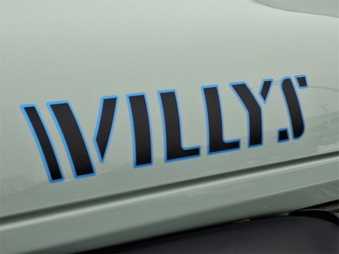 Used 2023 Jeep Wrangler Unlimited w/ Cold Weather Group image 32