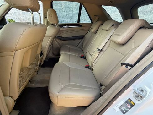 Used 2014 Mercedes-Benz ML 350 4MATIC image 23
