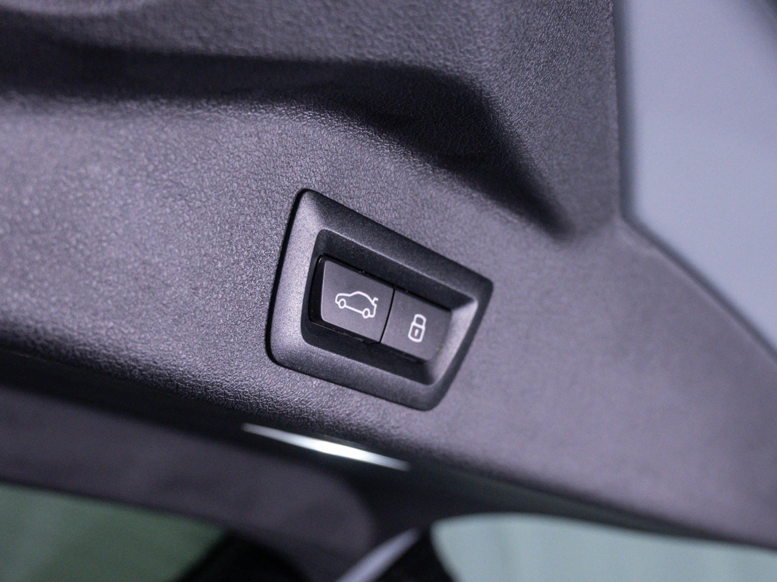 Used 2024 BMW X5 M Competition AWD/4WD image 9