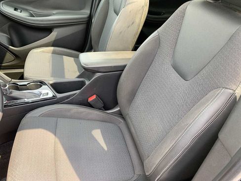 Certified 2020 Buick Encore GX Preferred w/ Sport Touring Package AWD/4WD image 19
