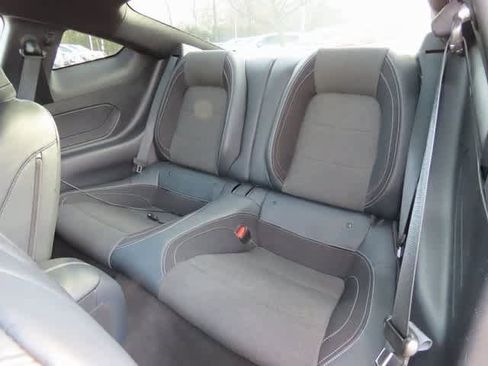 Used 2024 Ford Mustang Coupe image 12