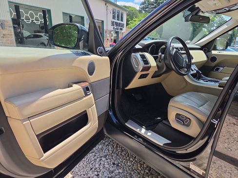 Used 2014 Land Rover Range Rover Sport HSE AWD/4WD image 13