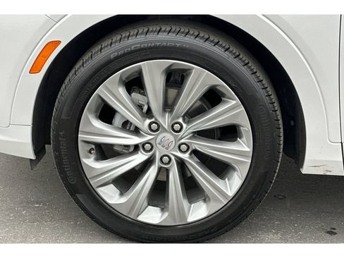 Used 2024 Buick Envista Avenir FWD image 32