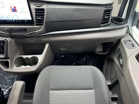 Used 2022 Ford Transit 350 XLT image 29