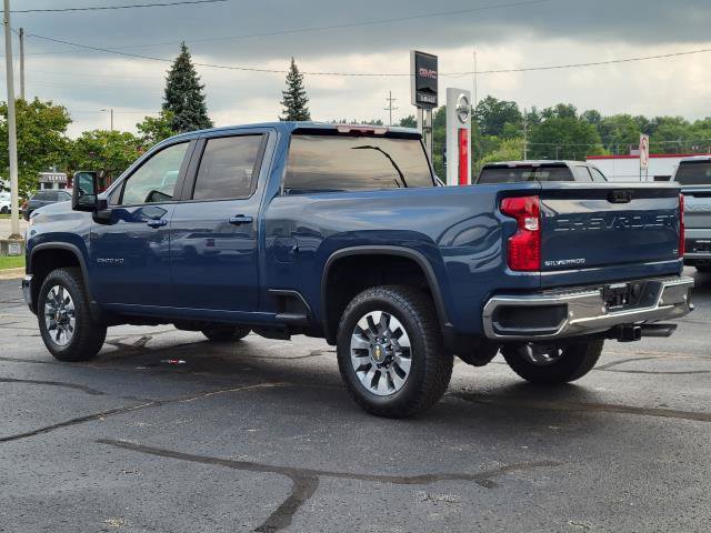 New 2026 Chevrolet Silverado 2500 LT w/ All Star Edition AWD/4WD image 3