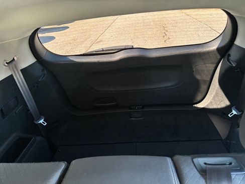 Used 2020 Kia Sorento LX image 30