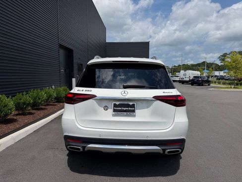 Used 2026 Mercedes-Benz GLE 350 4MATIC w/ Winter Package image 5