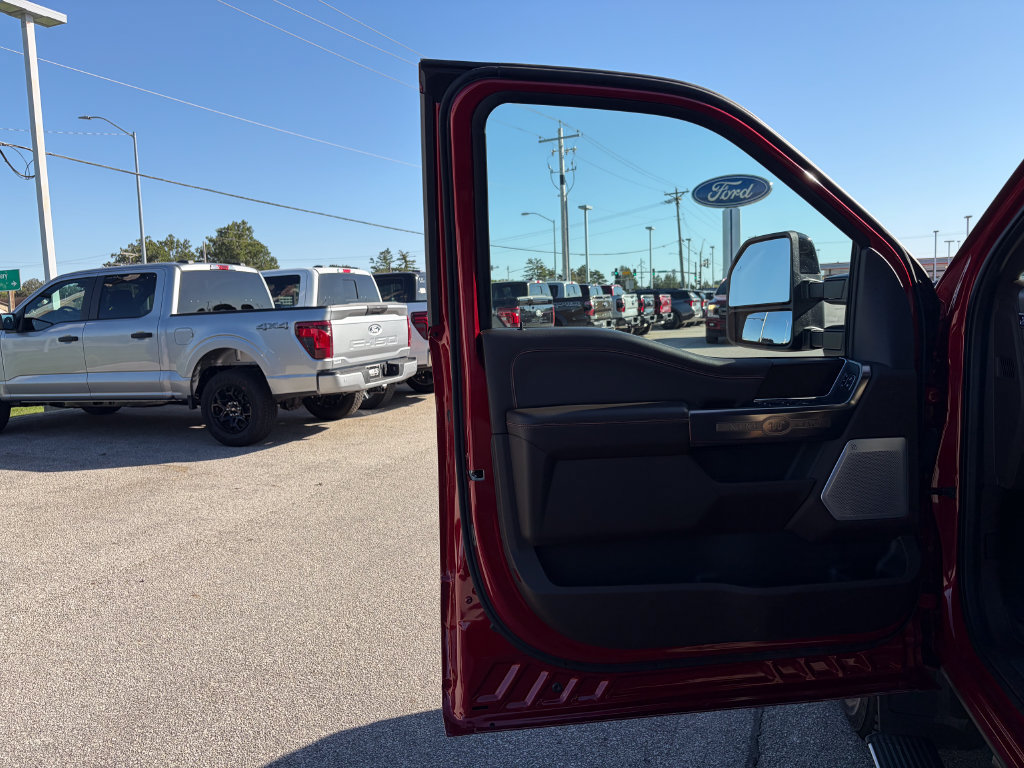 Used 2024 Ford F350 King Ranch AWD/4WD image 17