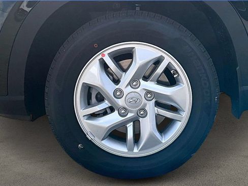 Certified 2026 Hyundai Venue SEL FWD image 14