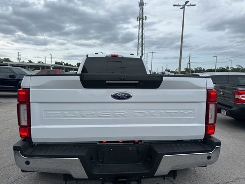 Used 2021 Ford F350 Lariat w/ Lariat Ultimate Package AWD/4WD image 16