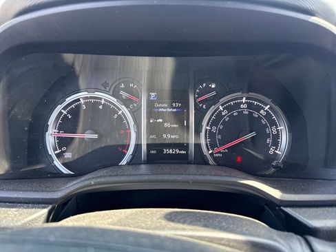 Used 2021 Toyota 4Runner TRD Off-Road Premium w/ Moonroof Package AWD/4WD image 26
