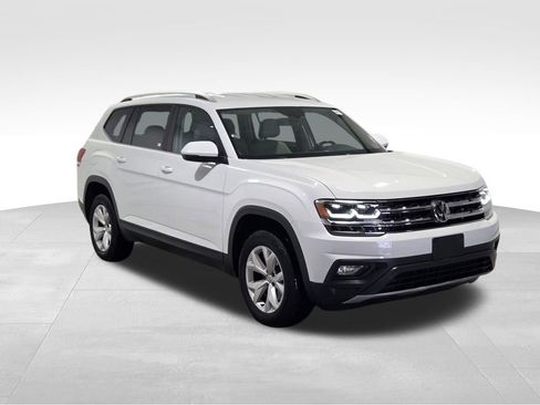Used 2018 Volkswagen Atlas SE image 12