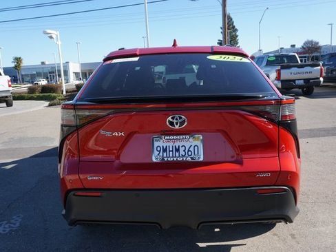 Used 2024 Toyota bZ4X XLE image 9