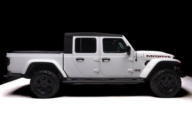 Used 2020 Jeep Gladiator Mojave AWD/4WD image 37