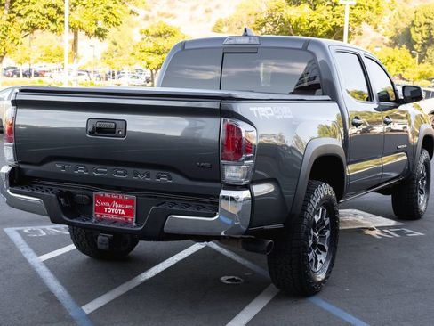 Certified 2023 Toyota Tacoma TRD Off-Road w/ Black Out Package (TMS) AWD/4WD image 5