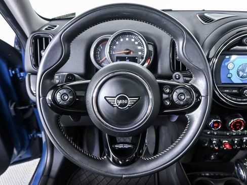 Used 2019 MINI Cooper Countryman S w/ Premium Package FWD image 8