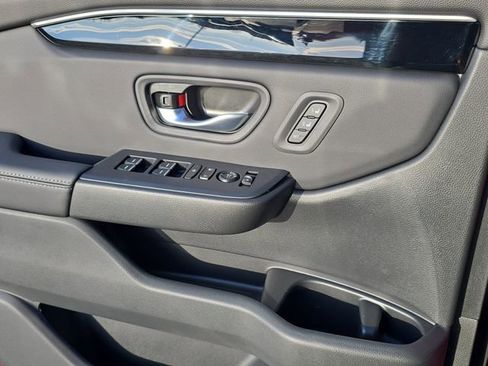 New 2025 Honda Pilot Touring image 27