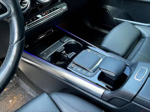 Used 2023 Mercedes-Benz GLA 250 w/ Premium Package image 16