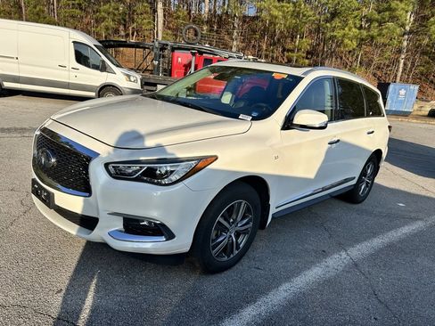 Used 2020 INFINITI QX60 Luxe image 3