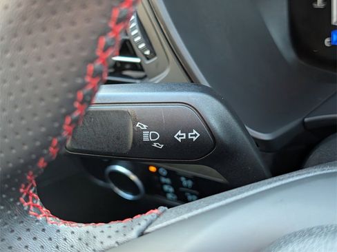 Certified 2025 Ford Escape ST-Line image 26