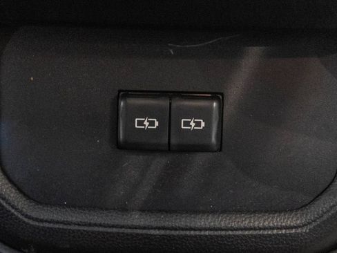 Certified 2026 Toyota Highlander XLE AWD/4WD image 32