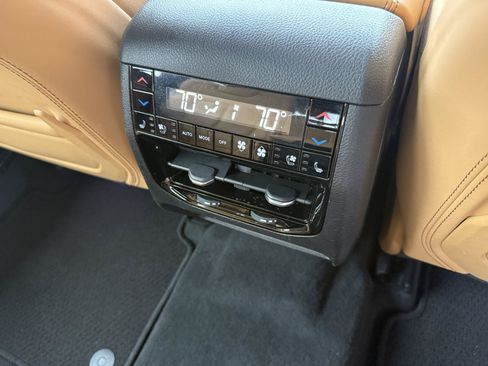 Used 2023 Jeep Grand Cherokee L Summit AWD/4WD image 48