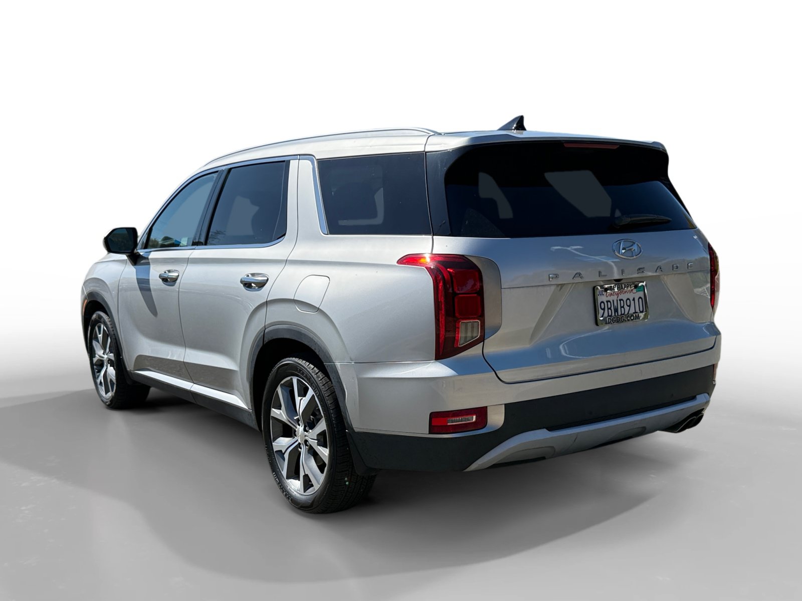 Used 2022 Hyundai Palisade SEL w/ Premium Package FWD image 3