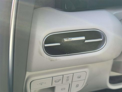 Used 2026 Hyundai Palisade Limited image 17