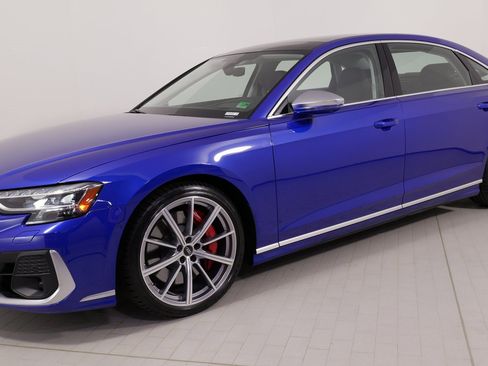 Used 2023 Audi S8 w/ S8 Comfort Plus Package image 4