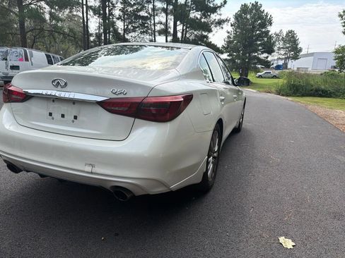 Used 2018 INFINITI Q50 Luxe w/ Essential Package (3.0T Luxe) RWD image 6