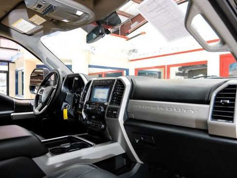 Used 2019 Ford F250 Lariat AWD/4WD image 14