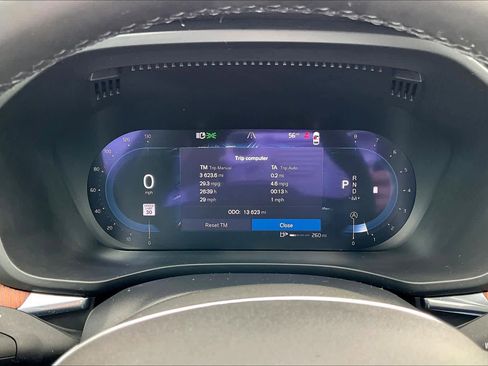 Used 2024 Volvo XC60 B5 Plus w/ Climate Package image 26