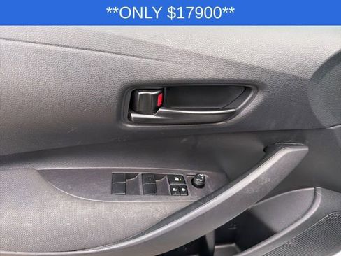 Used 2024 Toyota Corolla LE image 25