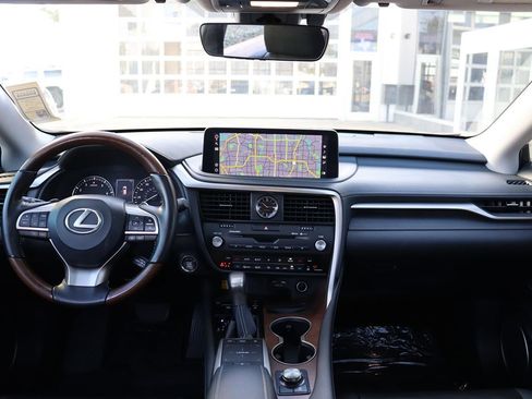 Used 2022 Lexus RX 350L FWD w/ Premium Package image 15