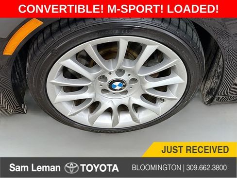 Used 2012 BMW 328i Convertible image 30