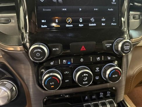 Used 2019 RAM 1500 Limited AWD/4WD image 50