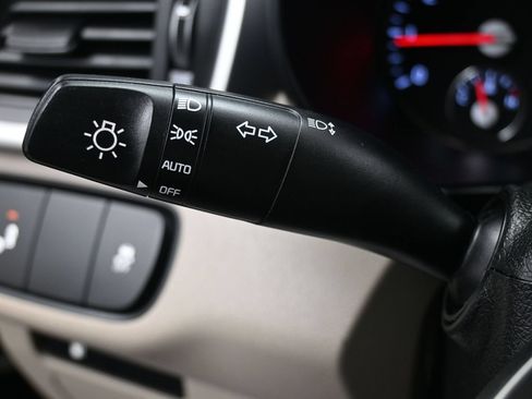 Used 2019 Kia Sorento AWD image 23