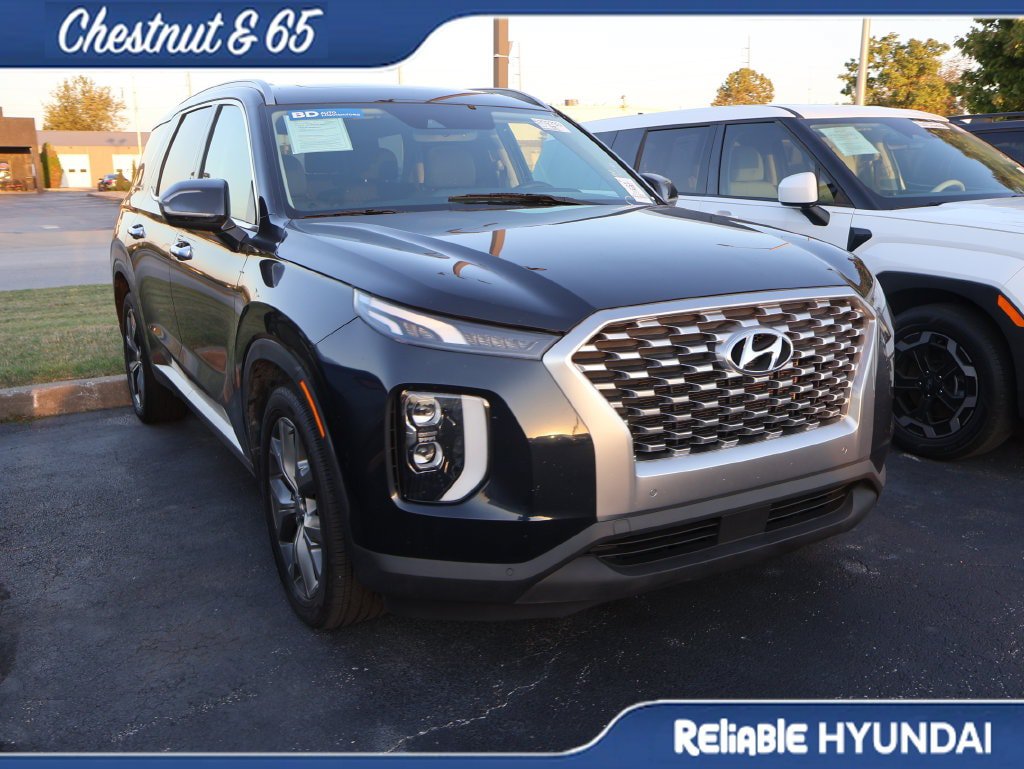 Used 2022 Hyundai Palisade SEL w/ Convenience Package FWD image 2
