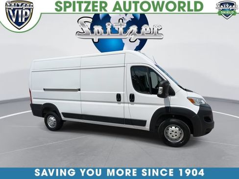 Used 2023 RAM ProMaster 2500 FWD image 2
