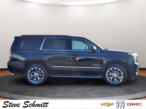 Used 2018 GMC Yukon SLT w/ Premium Edition image 31