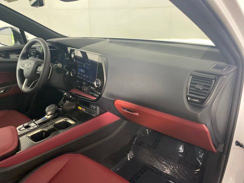 Certified 2026 Lexus NX 350 AWD w/ Accessory Package (2T) image 35