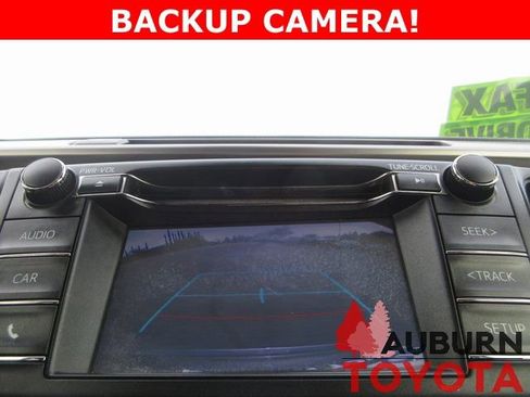 Used 2018 Toyota RAV4 LE image 21