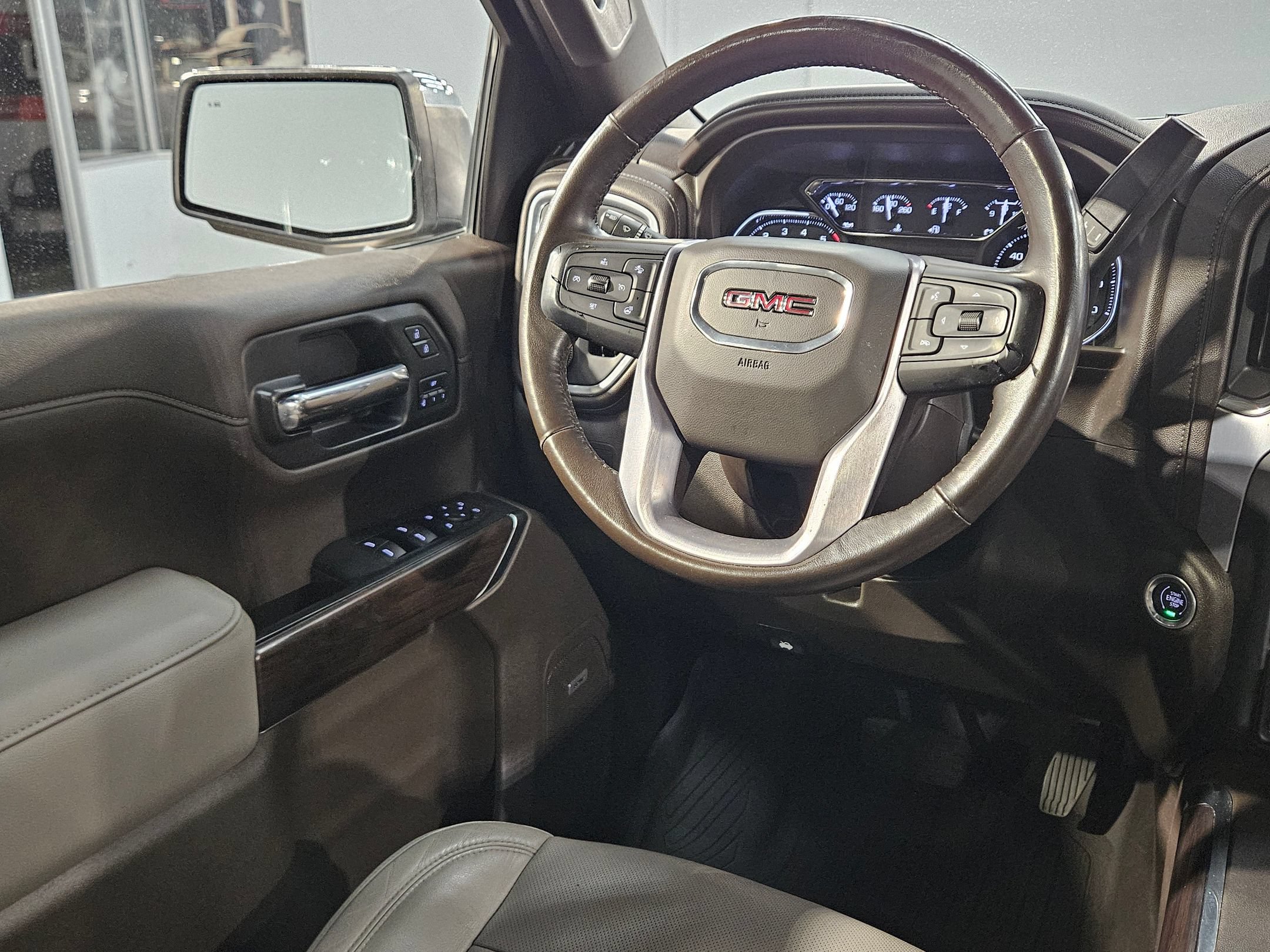 Used 2020 GMC Sierra 1500 SLT AWD/4WD image 9
